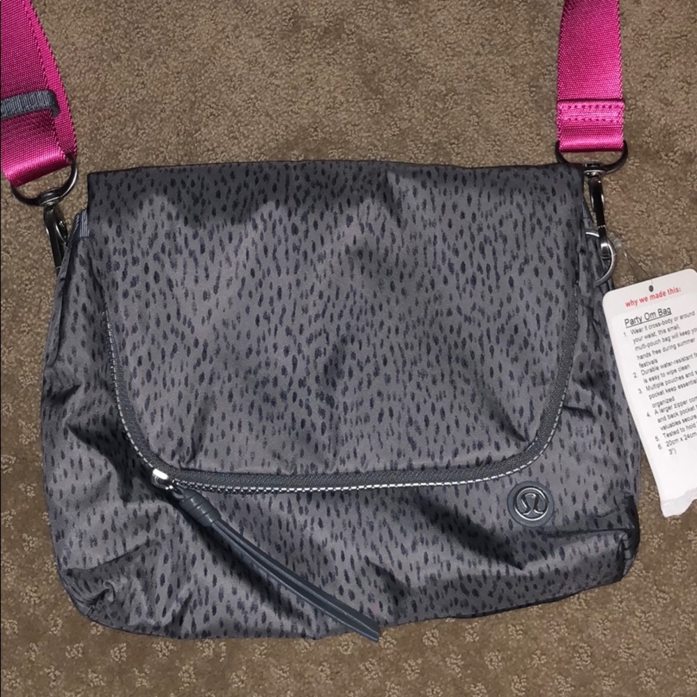 Party Om Bag, Lululemon NWT